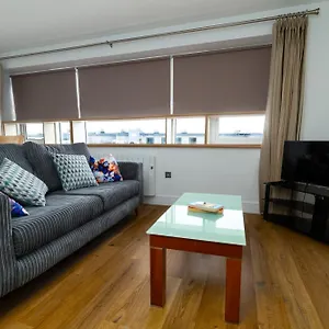 Apartment Geata Na Cathrach - Lakeside, Galway
